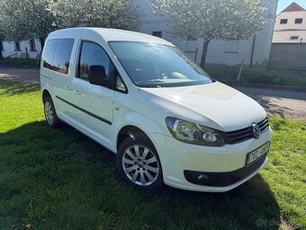 VW Caddy 1.6 TDI, 75 kW, r.v. 2013 – 1. majitel koupeno v CZ - 4