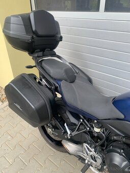 Yamaha Niken GT - 4