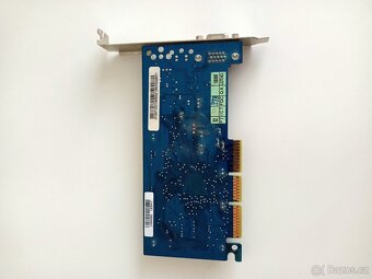 Staré retro grafické karty AGP, PCI, PCIe - 4