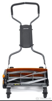 Vřetenová sekačka - Fiskars - 4