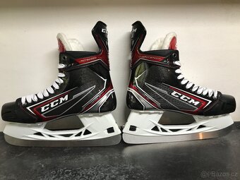 Profi brusle CCM , vel 10,5, stélka 28,9 cm, nové - 4