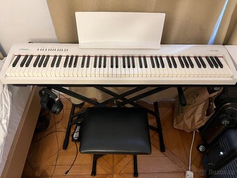 Prodám digitální piano Roland FP-30 WH - 4