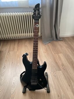 Elektrická kytara Yamaha RGX 420 Rage Edition - 4