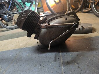 Motor ČZ 150cc - 4
