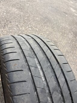 Bridgestone 255/40 r18 letní 6mm - 4