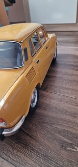 Škoda 100 od deagostini 1:8 - 4