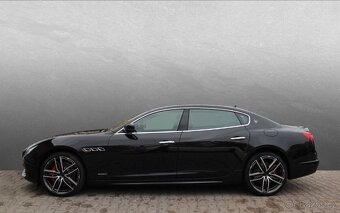 Maserati Quattroporte - 4