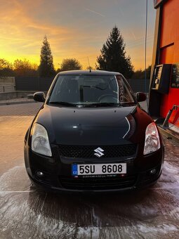 Suzuki Swift 1.5 (75 kW) – 100th Anniversary Edition - 4