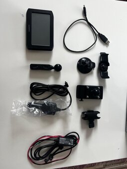 Motocyklová navigace Garmin Zumo 396 LMT-S - 4