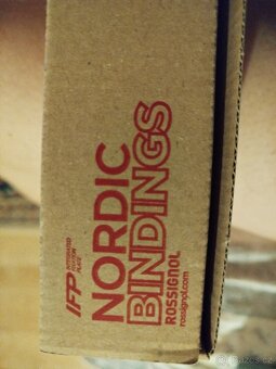 Prodám nepoužité vázání na běžky Rossignol Race Classic - 4