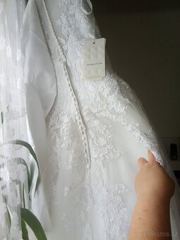 Svatební šaty - 4