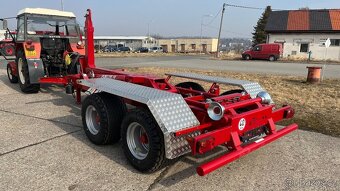 Prodáme nosič kontejnerů PORTÝR 14.10 - 4