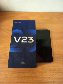 Vivo V23 - 4