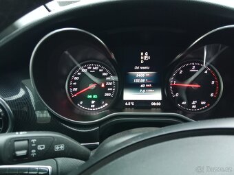 Mercedes Benz V 220 - 4