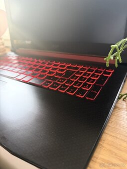 Prodám notebook Acer Nitro 5 AN515-42 - 4