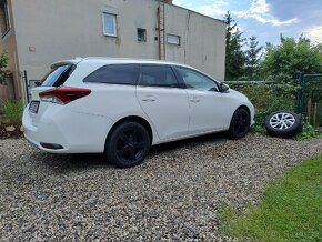 Toyota Auris TS 8/2017, CZ původ - 4