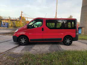 Opel Vivaro L1H1,prosklené,2.5CDTI 107KW,manuál,klima,SERVIS - 4