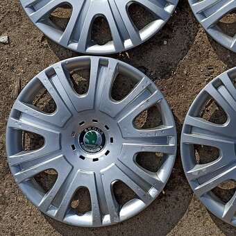 Poklice Škoda R15 č053 - 4