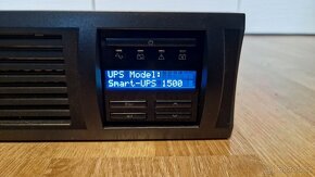 APC Smart-UPS 1500VA LCD RM 2U 230V - 4
