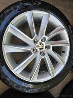 ALU letní kola Škoda 5x100 Scala R17 ET40 Stratos - 4