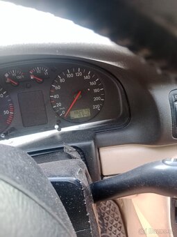 Passat B5 předělaná na B5,5 19tdi 81 kW 1998 - 4