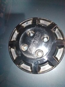 Škoda 105 120 125 130 poklice 2ks cerne - 4