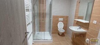 Pronájem prostorného bytu bytu 2+1 v České Lípě na Ladech - 4