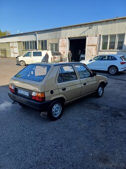 ŠKODA FAVORIT 136L ORIGINÁLNÍ STAV KRASAVEC - 4