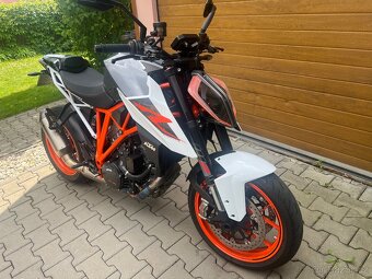 KTM Superduke 1290 R TOP STAV - 4