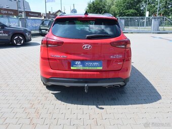 Hyundai Tucson 2.0CRDi 136kW AUTOMAT 4x4 PANORAMA TAŽNÉ - 4