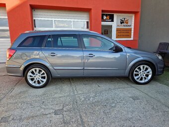 Opel Astra 1.6 16V 77kW kombi - 4