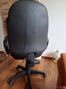 Kancelářská otočná zidle - 4