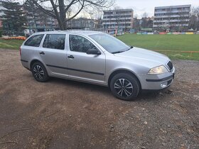 Škoda Octavia 1.8 kombi - 4
