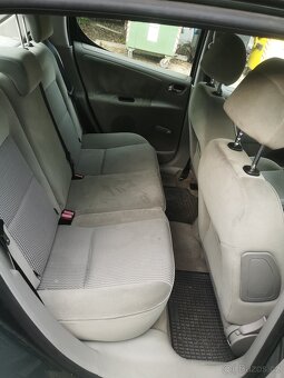 Peugeot 207 1.4i 140tkm Kup SRN Střešní okno Krásný - 4