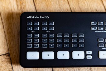 Režie Blackmagic ATEM Mini Pro ISO včetně kabeláže - 4