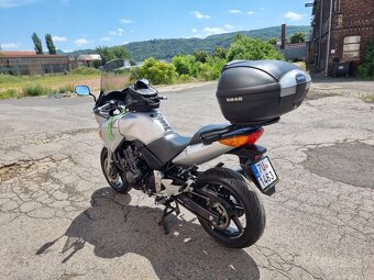 Honda CBF 600 - 4