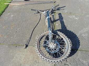 Kola a přední vidlice pitbike - 4