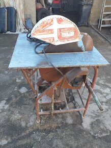 Cirkulárka s kolébkou 380V - 4