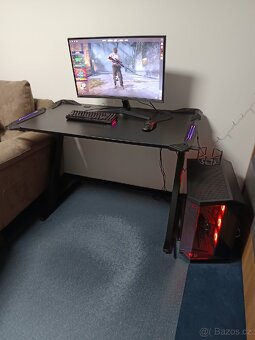 Herní stůl s RGB podsvícením 60x110 cm - 4