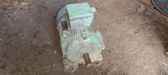 Elektromotor Siemens 4 kW 2895 otáček - 4