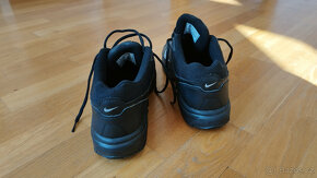 Golfové boty na green Nike - vel. 44,5 - 4