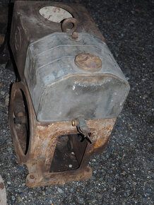 Prodám stabilní motor Škoda Plzeň ze 30. let. - 4