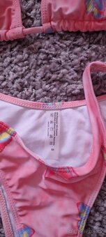 Krásné dvoudílné plavky - 4