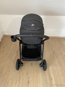 Prodám set kočárků Joie - 4