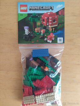 LEGO Minecraft 5 setů - 4