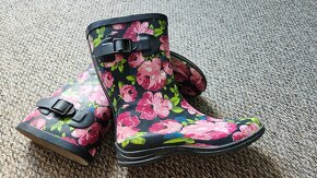 Krasne detske/damske holinky vel. 37 - 4