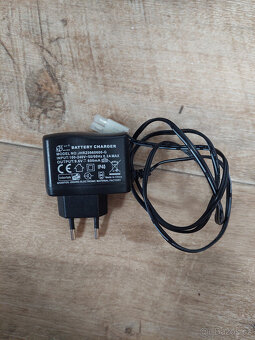 RC Akrobatické autíčko Vortex - 4