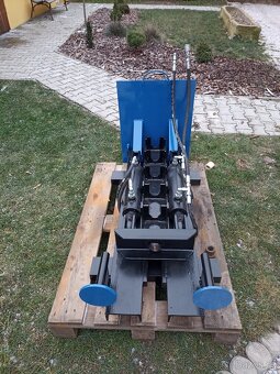 Hydraulický zemní protlak - 4