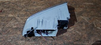 Xenon na Octavii 2 - 4