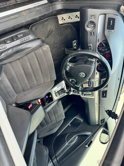 Volkswagen Passat R36 3.6 V6 220kW - 4